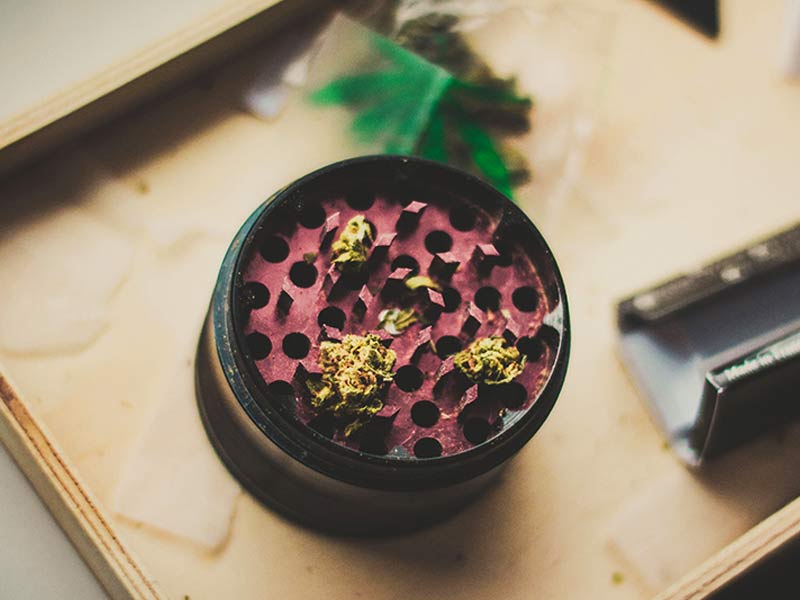 How to Clean your Grinder